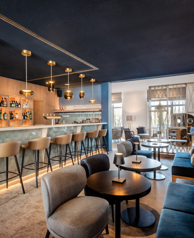 Wiek Bar