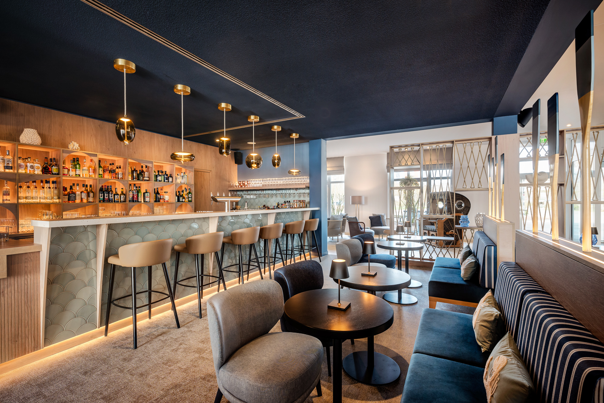 Wiek Bar